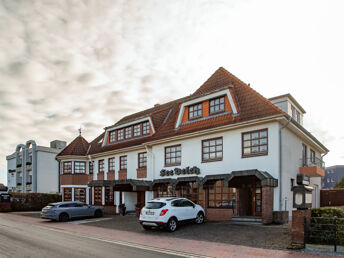 Endlich Wochenende im Strandhotel an der Ostsee