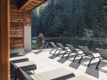 Auszeit mit Rooftop Panorama Spa im Zillertal