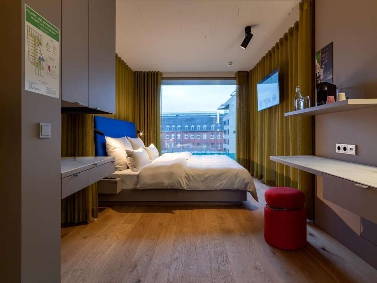 Düsseldorf die längste Theke der Welt inkl. Abendessen 1 Nacht