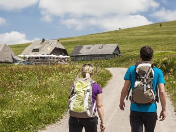 Ihre Auszeit im Schwarzwald: Entspannen Sie im JUFA Hotel mit Eintritt ins Palais Vital I 4 Nächte 