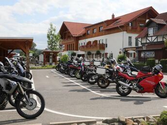 Romantischer Urlaub am Wasser- 2 Tage an der Weser & am Weserradweg