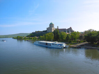 Schiff Ahoi - Kreuzfahrt von Wien bis Kalocsa & Budapest im Oktober