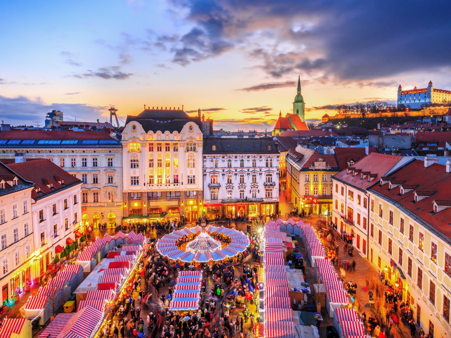 Humorvolle Adventkreuzfahrt 2024 von Wien über Bratislava, Melk & Linz | 2 Nächte