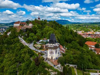 FreundInnen Auszeit im Kunsthotel l 3 Tage Städtereise Graz 