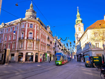 FreundInnen Auszeit im Kunsthotel l 2 Tage Städtereise Graz 