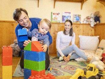 Gemeinsam die Berge erleben: Familienurlaub im JUFA Hotel Eisenerzer Ramsau I 7 Nächte 