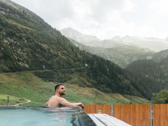 Sommerauszeit im Zillertal - Wellness, Wandern & Sommerskifahren  | 4 Nächte 