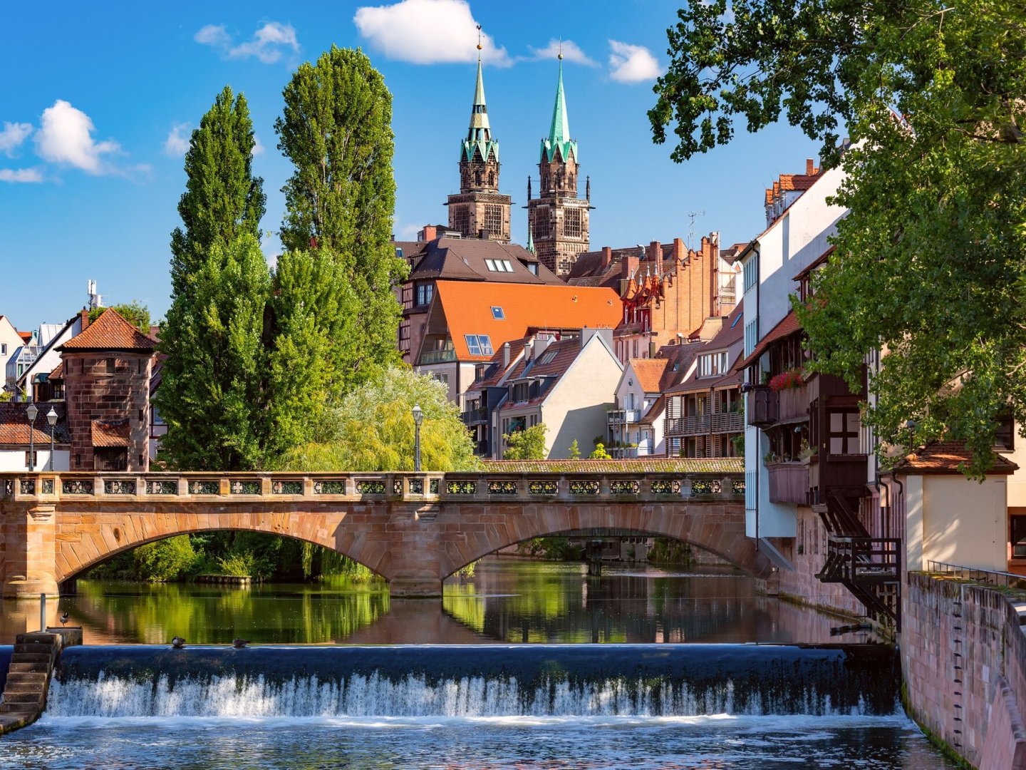 2 Tage im traditionsreichen Hotel nahe Nürnberg mit 3-Gang-Menü & Wellnessbereich